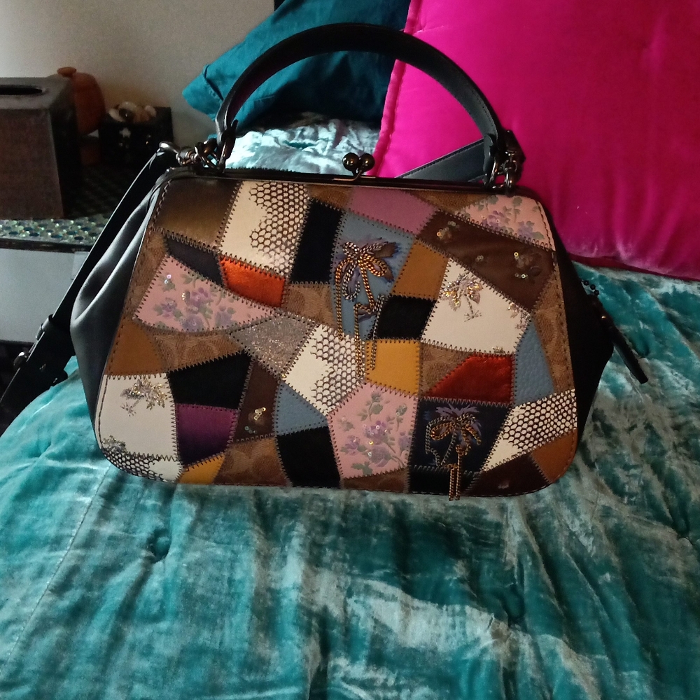 Coach Kisslock Frame Bag